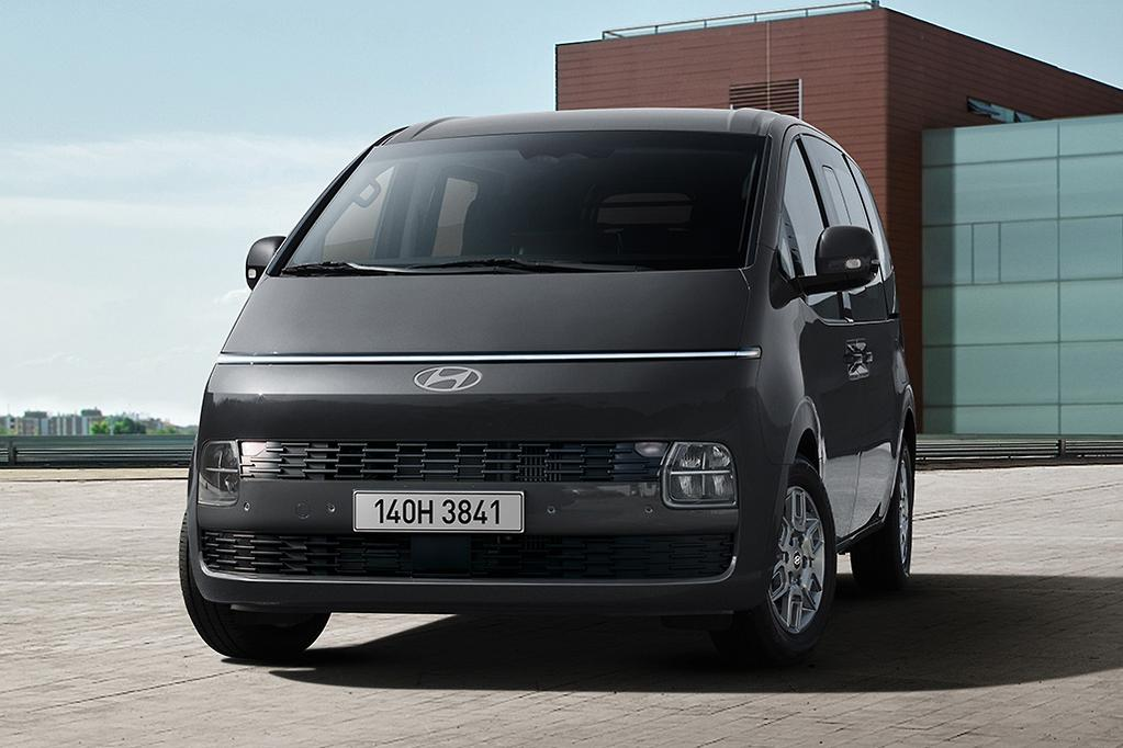 Hyundai Staria - Image 1